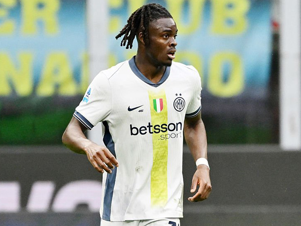 Pertahankan Yann Bisseck, Tapi Inter Siap Lepas Benjamin Pavard